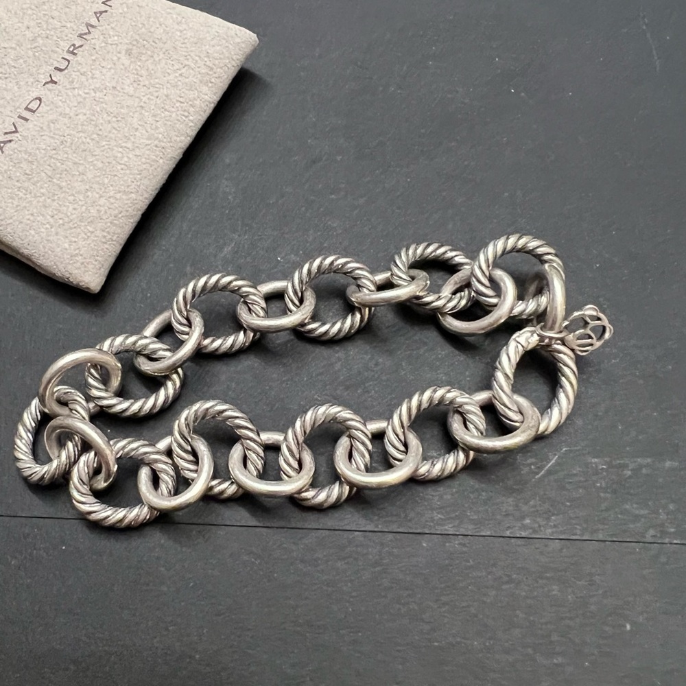 David Yurman
Oval Link Chain Bracelet in Silver, 10mm